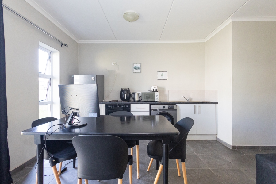 1 Bedroom Property for Sale in Haasendal Western Cape